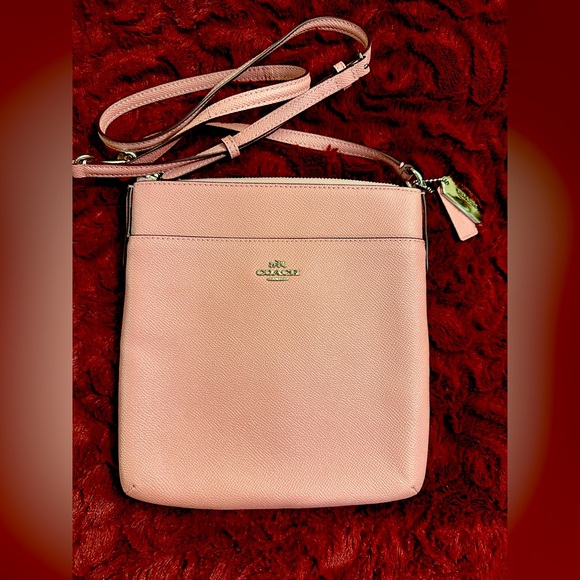 Like New Coach Pink Crossbody Bag - Picture 3 of 10